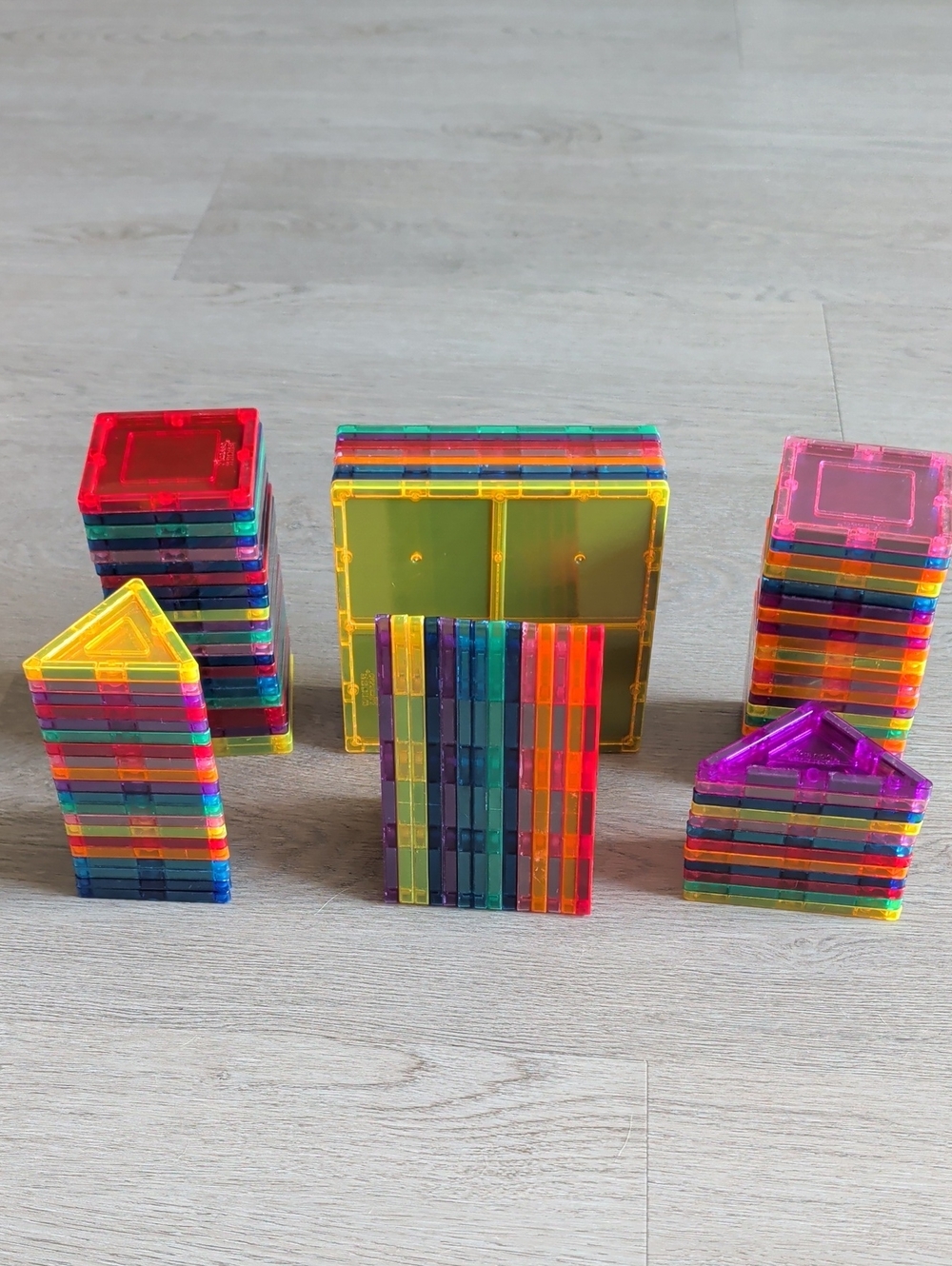 PicassoTiles 100 Piece Magnetic Tiles, Clear 3D Building Blocks